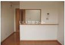 プリエ白鳥 102 1階3LDKのリビング/ダイニング