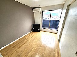 アザレア伊万里III 203 2階1LDKのリビング/ダイニング