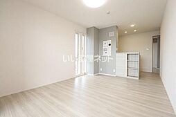 プロスター元山町 302 3階2LDKのリビング/ダイニング