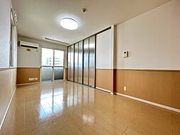 サウスグラース 305 3階1LDKのリビング/ダイニング