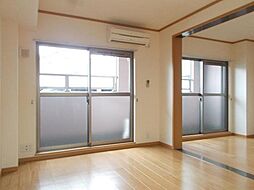 セレノ・パラッツォ 103 1階2LDKのリビング/ダイニング