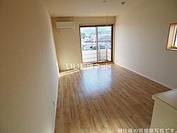 ヒルズ　エルドラード 205 2階2LDKのリビング/ダイニング