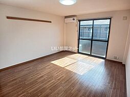 コモード坂祝A 205 2階1Kのリビング/ダイニング