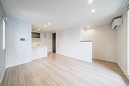 Ａｌｆｌａｔ梅田町 201 2階1LDKのリビング/ダイニング