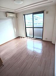 コンフォルト 202 2階1Kのリビング/ダイニング