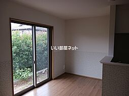 Villa　Sieger(ヴィラ　ジーガー)　Ｂ 106 1階2LDKのリビング/ダイニング