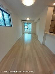 カルムIV 105 1階1LDKのリビング/ダイニング