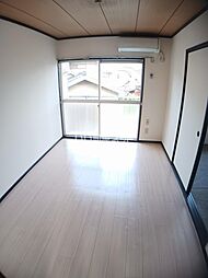 ヴィラ高島 202 2階2DKのリビング/ダイニング