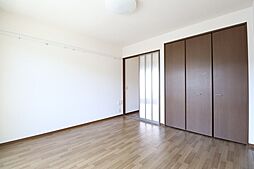 カーサ・デ・三の丸　Ｂ 102 1階1Kのリビング/ダイニング