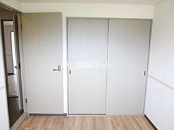 プルメリア・イズシ 202 2階3DKのリビング/ダイニング