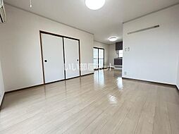 スティブル　B棟 B101 1階2LDKのリビング/ダイニング