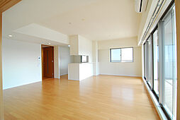 エスティメゾン豊洲レジデンスＤ 833 8階3LDKのリビング/ダイニング