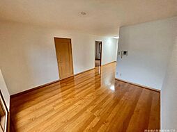 アネーロ 201 2階2LDKのリビング/ダイニング