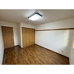 東武伊勢崎線 太田駅 徒歩25分の賃貸マンション 3階2LDKのリビング/ダイニング