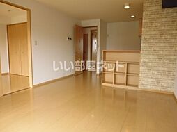 ヴェルドミール・大山 201 2階2LDKのリビング/ダイニング