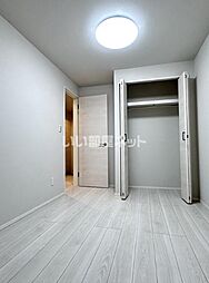 カインドネス八王子元横山町 303 3階1LDKのリビング/ダイニング