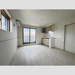 Clover木ノ下 201 2階1LDKのリビング/ダイニング