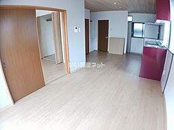 コーポラス三穂 201 2階1LDKのリビング/ダイニング