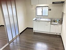 グリーンセトル Ａ 201 2階2Kのリビング/ダイニング