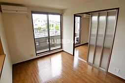 グランメール 201 2階2DKのリビング/ダイニング