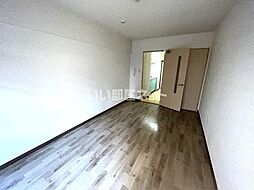 グランディア21 203 2階1Kのリビング/ダイニング