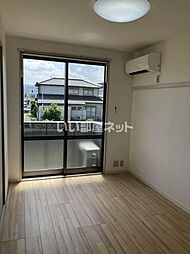 ピュアネス 203 2階2Kのリビング/ダイニング