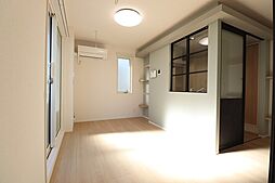 プラデーラ 203 2階1LDKのリビング/ダイニング