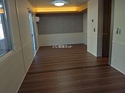 パークヴィラ下南部I 305 3階1LDKのリビング/ダイニング