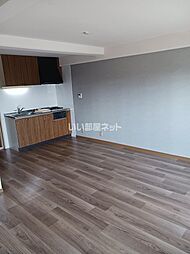 リバーサイド鈴鹿 103 1階2LDKのリビング/ダイニング