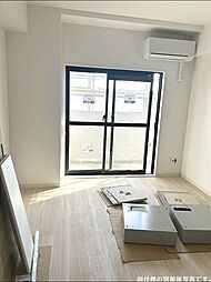 ラフィーネ 102 1階1Kのリビング/ダイニング