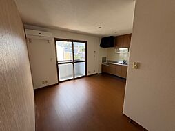 モナリエ池田新町 205 2階1LDKのリビング/ダイニング