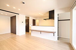 Ｏｌｉｖｅｃｏｕｒｔ（オリーブコート） 304 3階2LDKのリビング/ダイニング