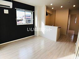 リッチ・モンド（Richmond） 201 2階2LDKのリビング/ダイニング