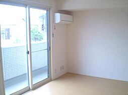 東武伊勢崎線 大袋駅 徒歩9分の賃貸アパート 3階1LDKのリビング/ダイニング