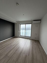 小竹レジデンス 101 1階ワンルームのリビング/ダイニング