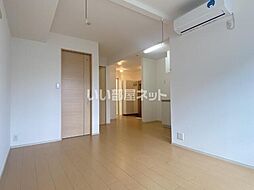 エリンコート矢切 101 1階ワンルームのリビング/ダイニング