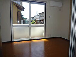 タウンＡ 105 1階3DKのリビング/ダイニング