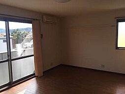 Ｐａｌａｃｅ　Ｏ−Ｂｅｌｌ’ｓ Ａ 103 1階1Kのリビング/ダイニング