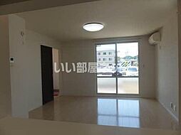 クラビス　Ａ棟 101 1階3LDKのリビング/ダイニング