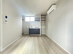 ハナテラス竹ノ塚 102 1階ワンルームのリビング/ダイニング