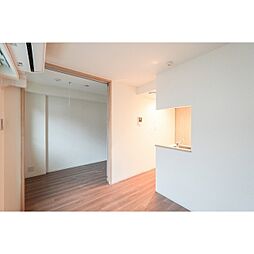 ウェルスクエア駒場東大前 303 3階1DKのリビング/ダイニング