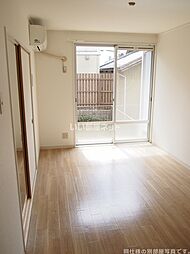 ヴィラ清水 203 2階2LDKのリビング/ダイニング