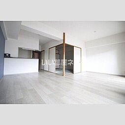 シャトーディネゾー 1B 3階2LDKのリビング/ダイニング