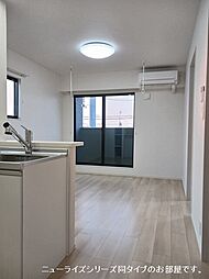 ヒルクレアＥＡＳＴ 201 2階2LDKのリビング/ダイニング