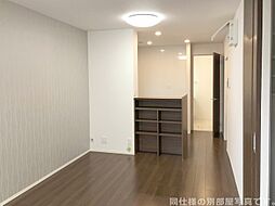 コーポ大安寺III 301 3階1LDKのリビング/ダイニング