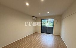 GRADUS拝島 101 1階1LDKのリビング/ダイニング