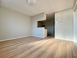 FareEstI（ファーレ　エストワン） 103 1階2LDKのリビング/ダイニング