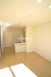 レーヴ・エスピアＡ A102 1階1LDKのリビング/ダイニング