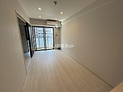 ストーリア茨木(旧トリニティ茨木) 0701 7階1LDKのリビング/ダイニング