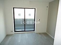 AILE岡場III 204 2階1Kのリビング/ダイニング